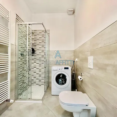 Ares Apartment - Vicino Al Lago Di Garda E Alla Stazione Treno Desenzano del Garda Exterior photo