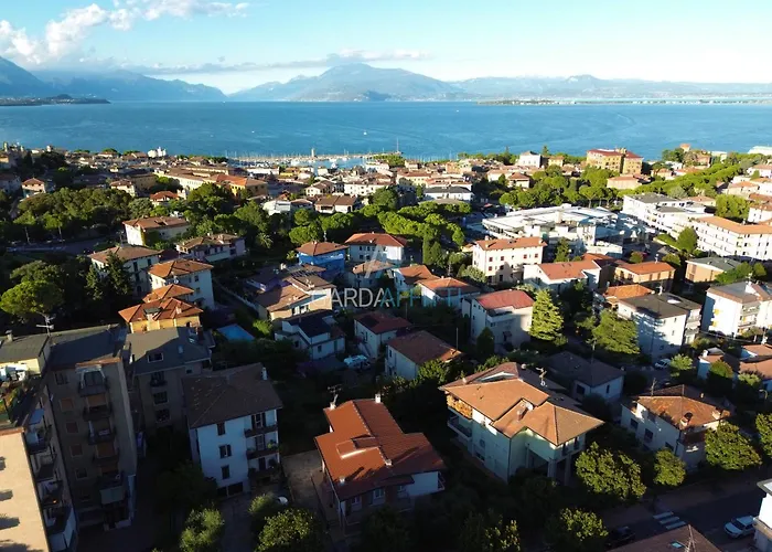 Ares Apartment - Vicino Al Lago Di Garda E Alla Stazione Treno